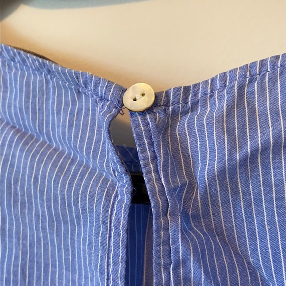 EXPRESS floral off-the-shoulder blouse - Picture 3 of 6